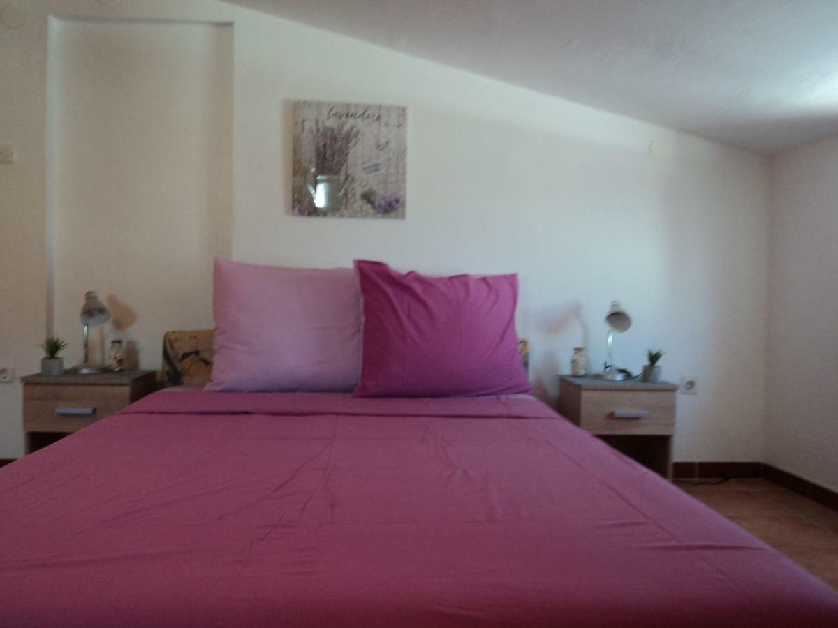 Studio Apartments Ana Rovinj Eksteriør bilde